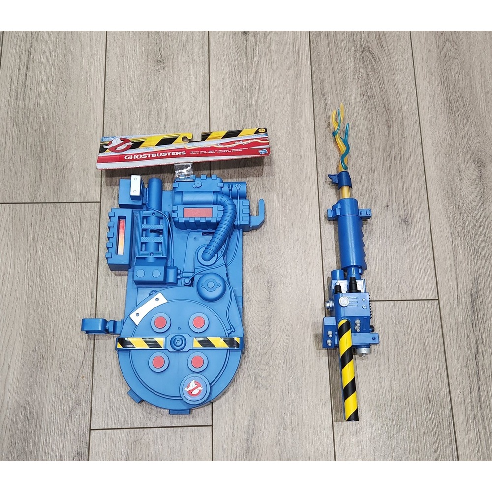 Hasbro Ghostbusters Proton Pack & Neutrona Wand kids Costume Roleplay Toy Set